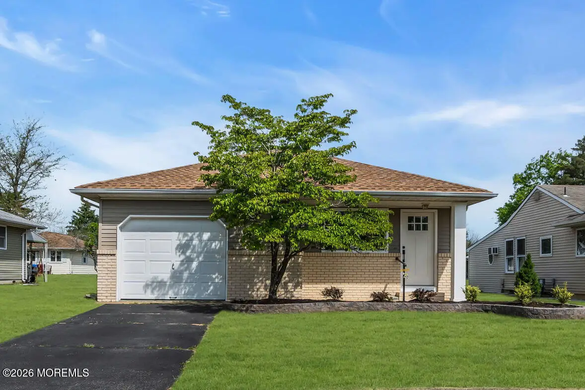 17 Margarita Street, Toms River, NJ 08757 - #1