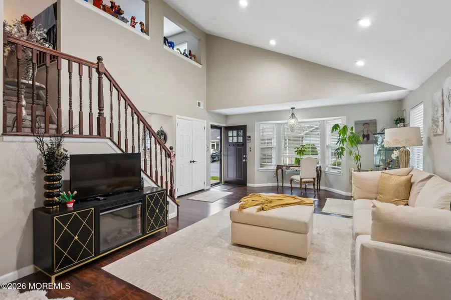 81 Farnworth Close #1000, Freehold, NJ 07728 - #3