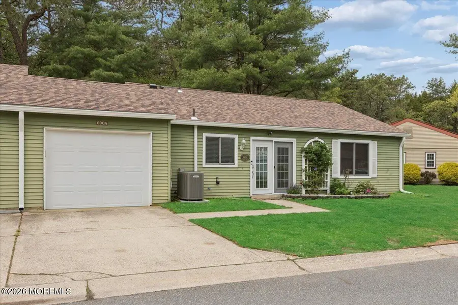 690A Friar Court, Manchester, NJ 08759 - #2