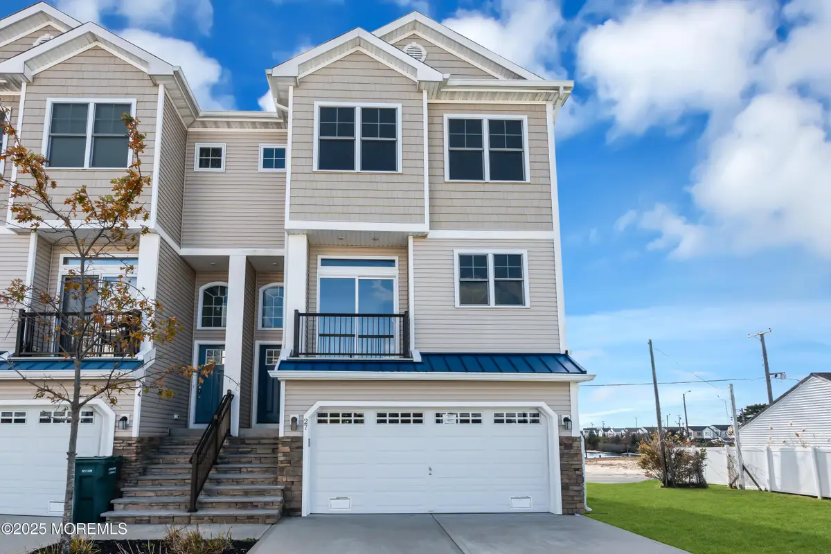 27 Jeffrey Drive, Mystic Island, NJ 08087 - #1