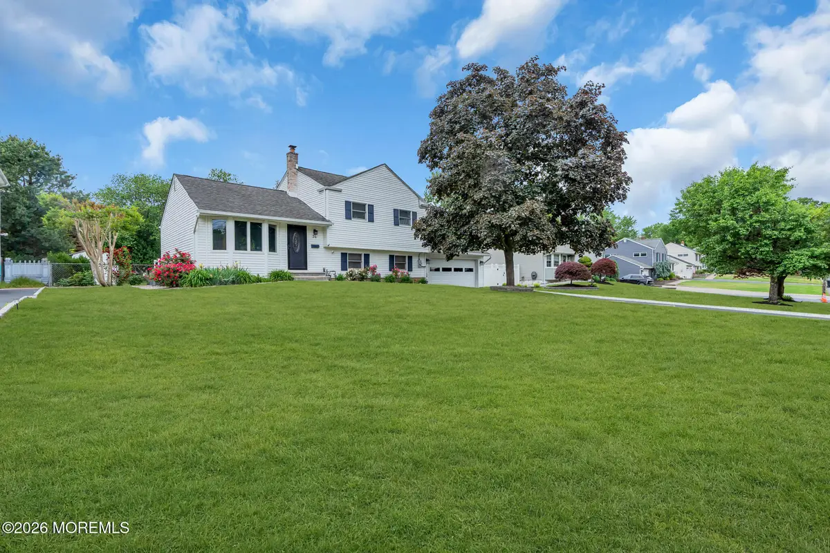 34 Millbrook Drive, Middletown, NJ 07748 - #1