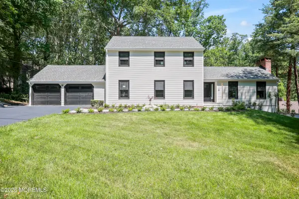 169 Pelican Road, Middletown, NJ 07748