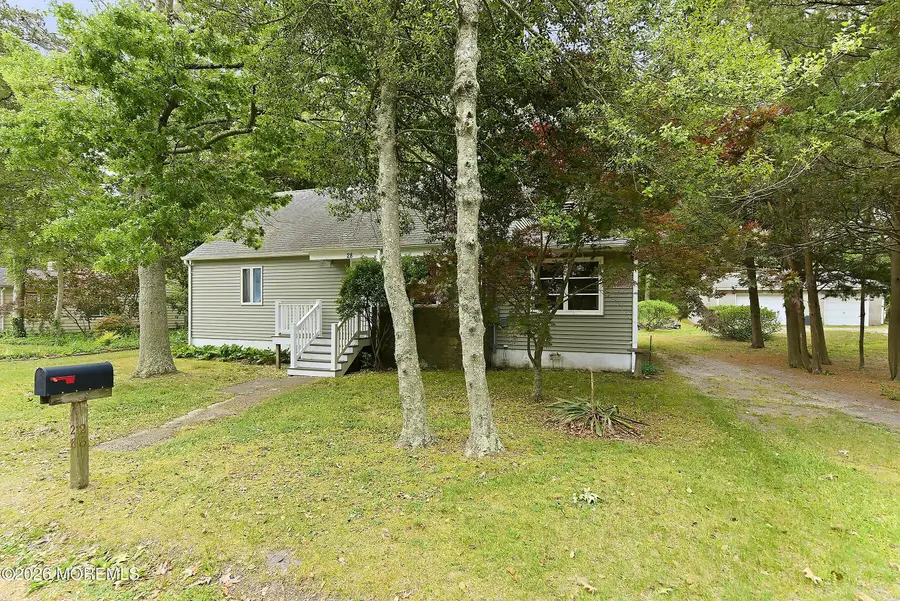 28 Pennsylvania Avenue, Waretown, NJ 08758 - #3