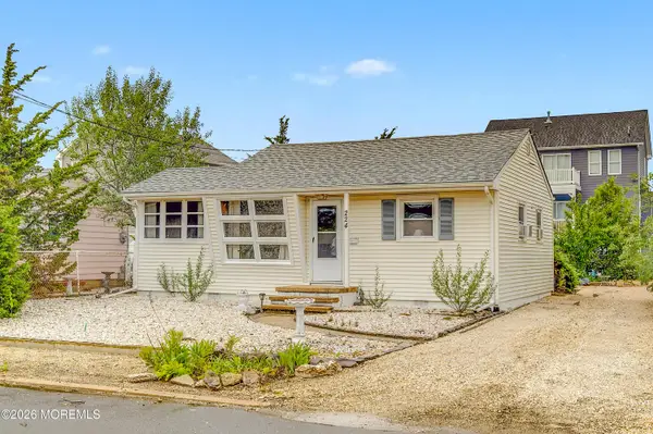 224 Eisenhower Avenue, Ortley Beach, NJ 08751