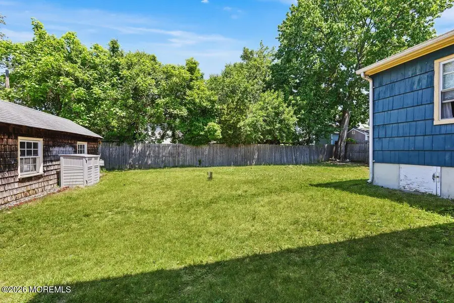 8 Chestnut Street, Hazlet, NJ 07730 - #3