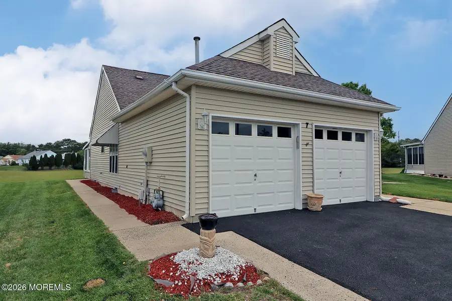 7 Alton Court, Toms River, NJ 08757 - #3