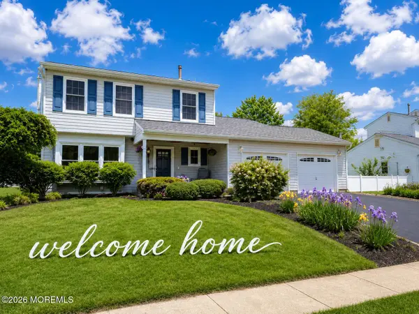 32 Peachstone Road, Howell, NJ 07731