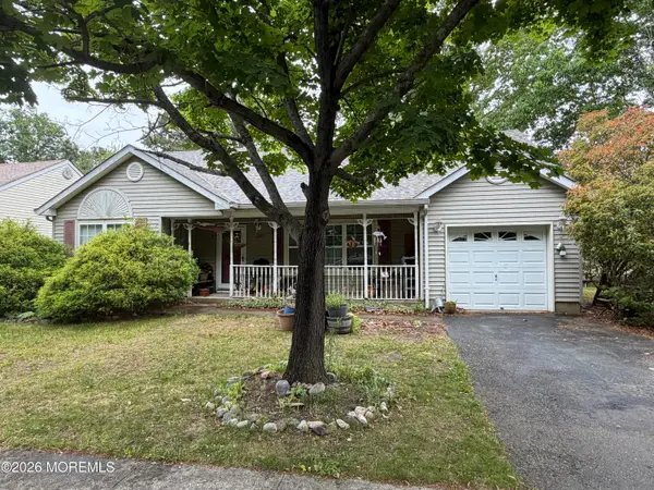 2289 Mount Hood Lane, Toms River, NJ 08753