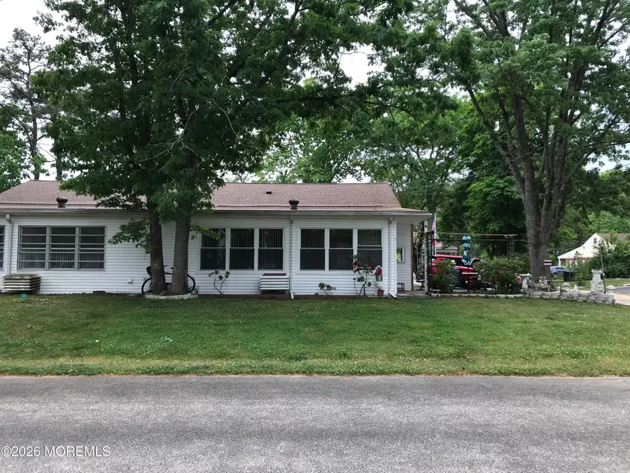 5 A Hemlock Street, Toms River, NJ 08757 - #2