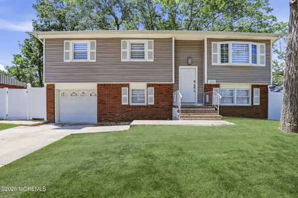 202 Murray Street, Lakewood, NJ 08701