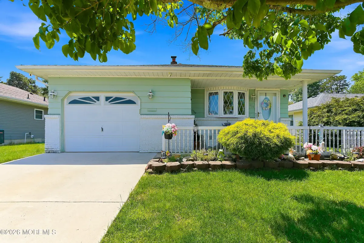 434 Jamaica Boulevard, Toms River, NJ 08757 - #1