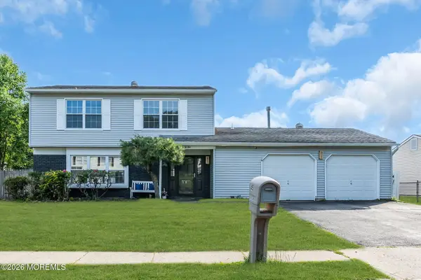 45 Peachstone Road, Howell, NJ 07731