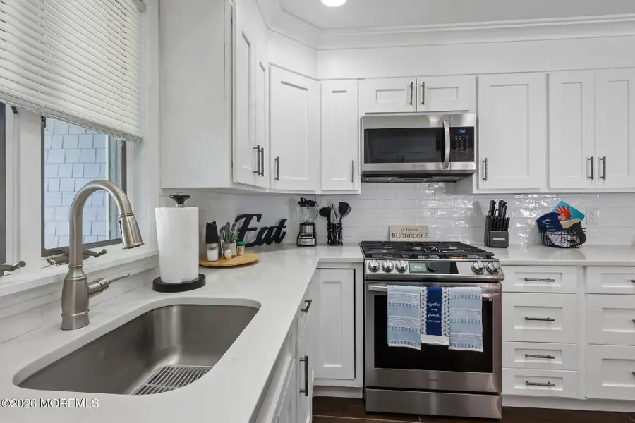 210 Deerfield Lane, Aberdeen, NJ 07747 - #3