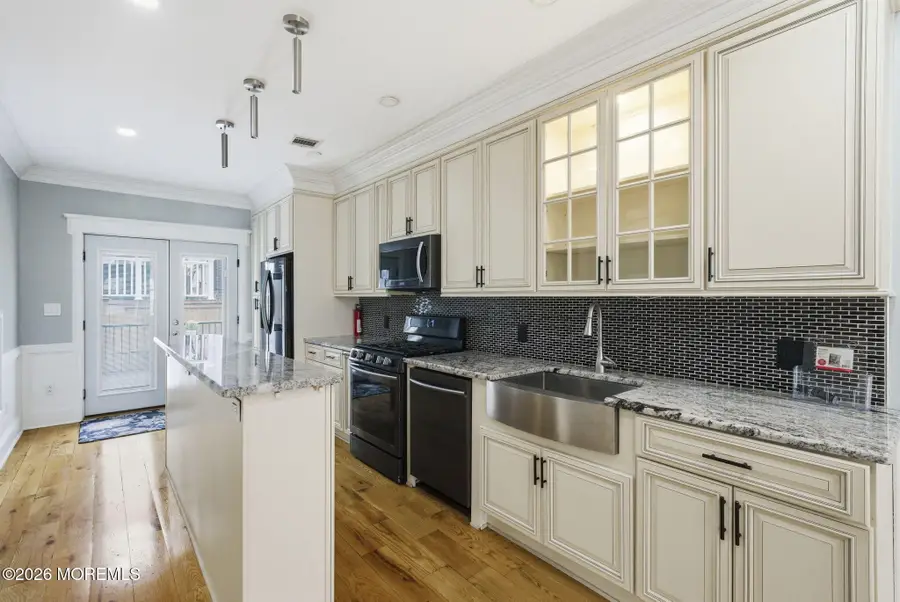 245 Jewett Avenue, Jersey City, NJ 07304 - #2
