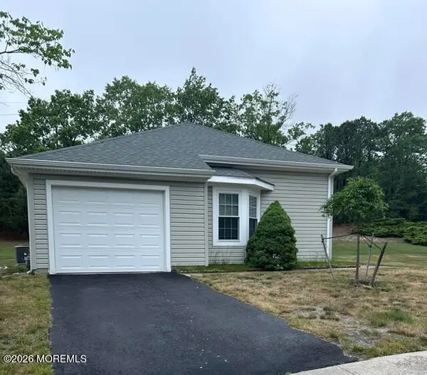 23 Sequoia Court, Barnegat, NJ 08005