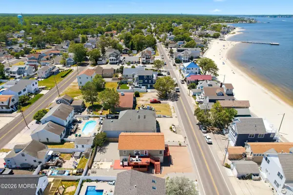 334 Bayview Avenue, Ocean Gate, NJ 08740