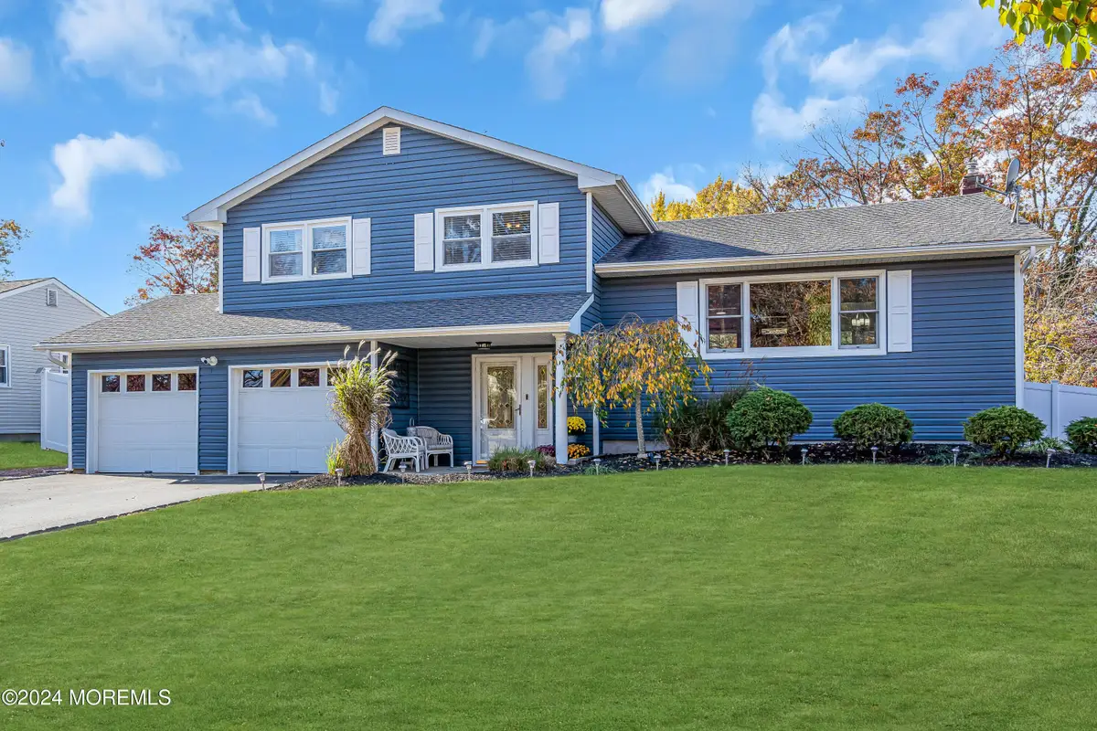 109 Woodridge Avenue, Toms River, NJ 08755 - #1