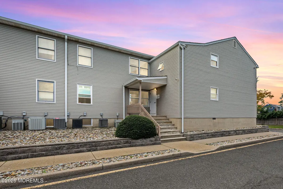 213 Main Street #18, Keansburg, NJ 07734 - #1