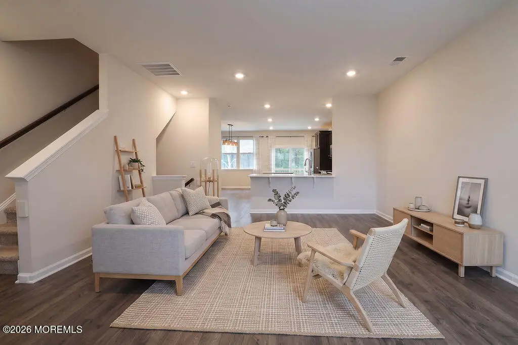 107 Melanie Way #504, Manahawkin, NJ 08050 - #1