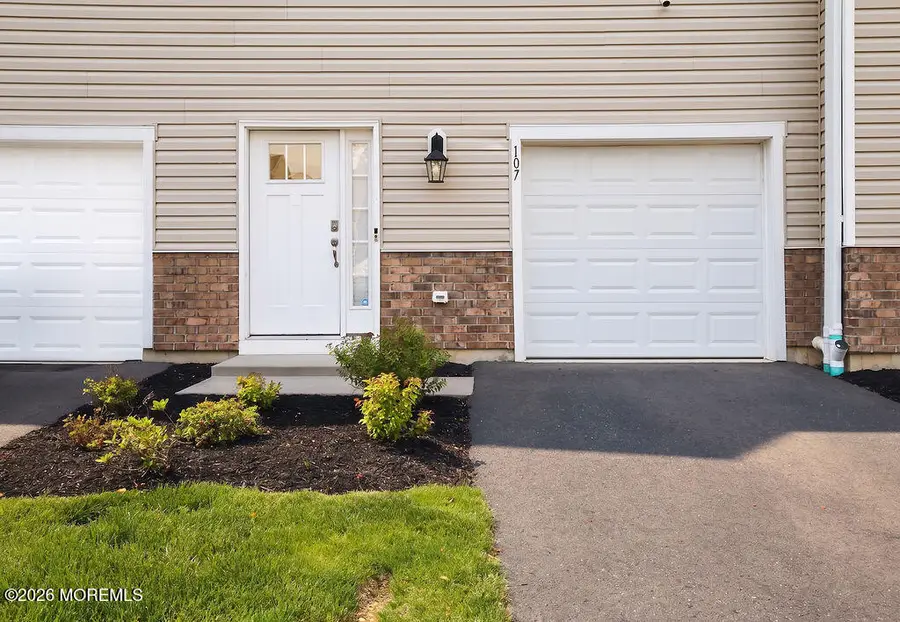 107 Melanie Way #504, Manahawkin, NJ 08050 - #3