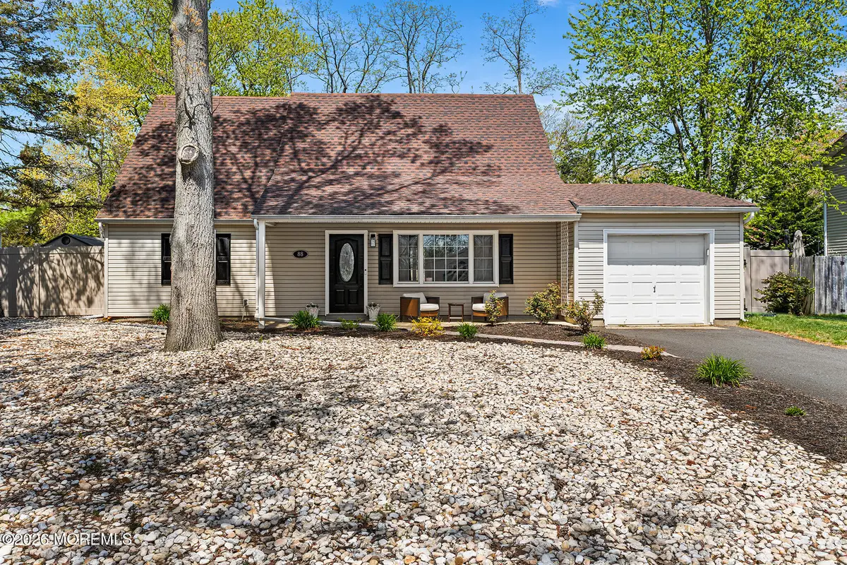 88 Almond Drive, Toms River, NJ 08753 - #1