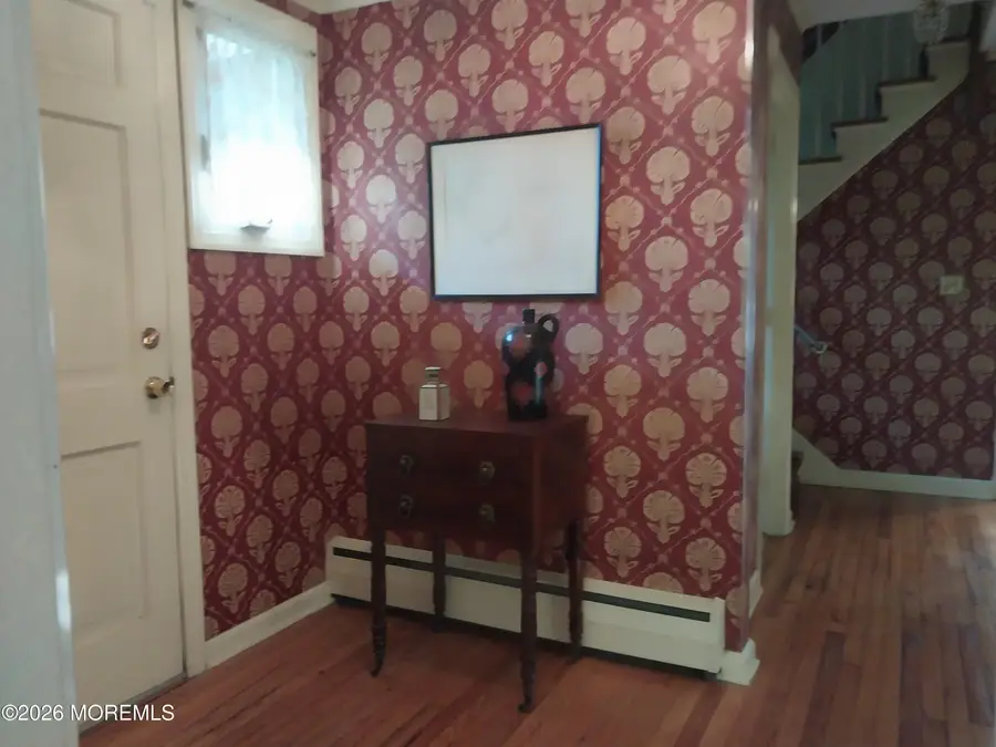 511 Clinton Avenue, Toms River, NJ 08753 - #2