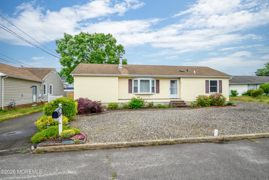 407 Sinclair Avenue, Lanoka Harbor, NJ 08734 - #2