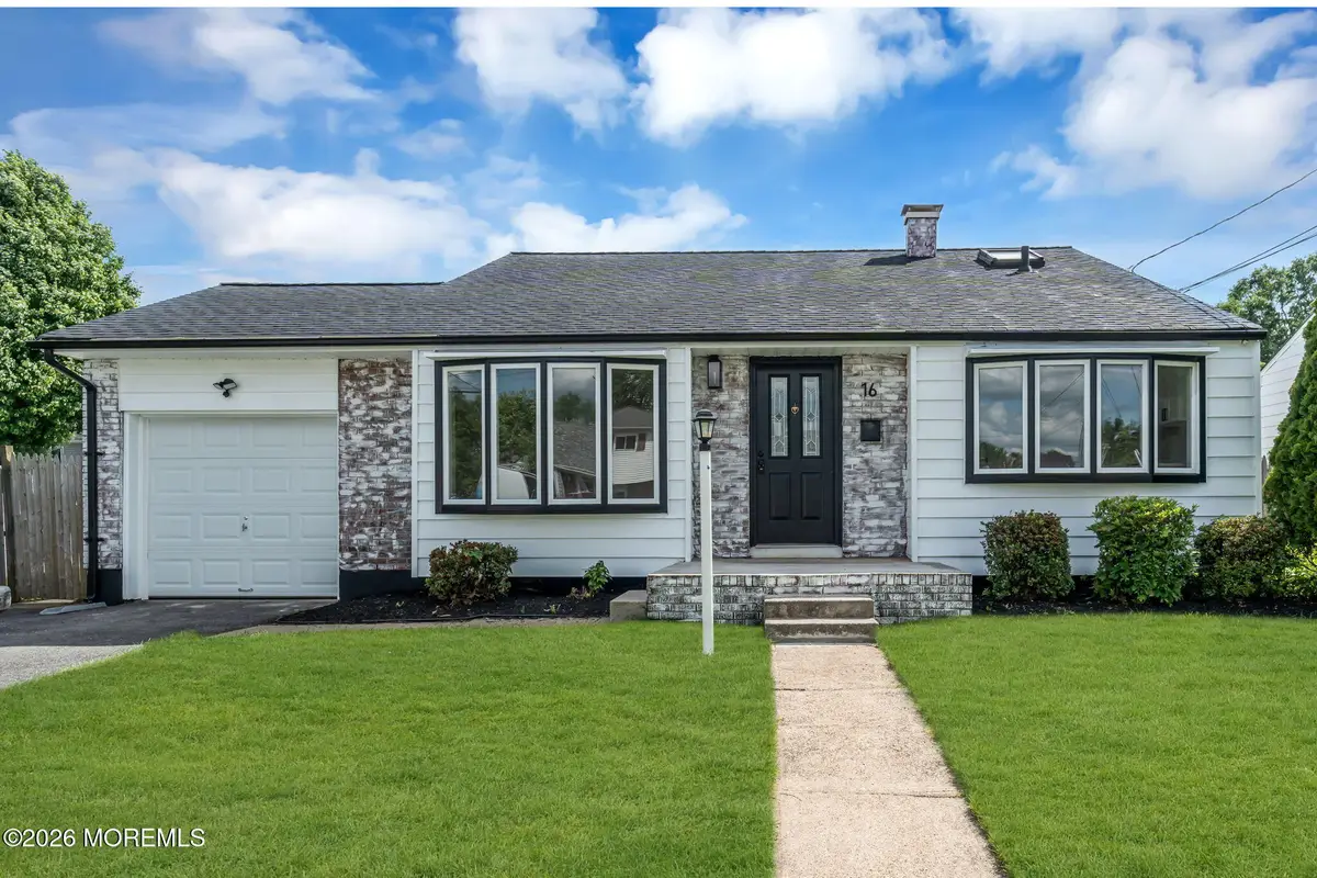 16 Falmouth Road, Hamilton, NJ 08620 - #1