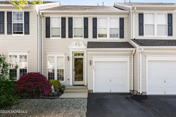 14 Osprey Lane, Bayville, NJ 08721