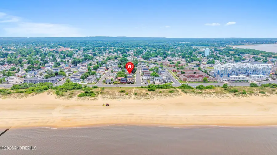 10 Oceanview Avenue, Keansburg, NJ 07734 - #2