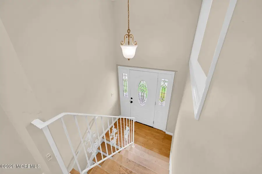 10 Oceanview Avenue, Keansburg, NJ 07734 - #3