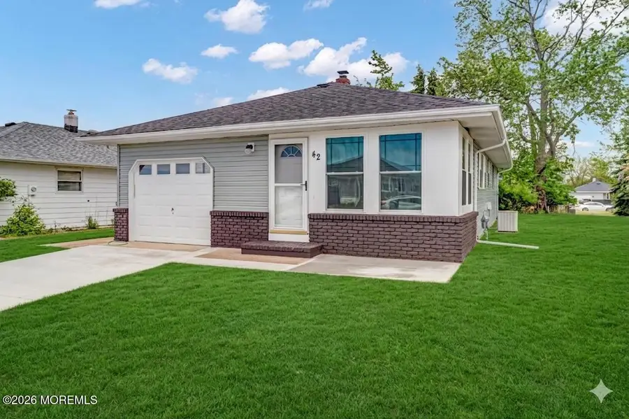42 Harrington Drive, Toms River, NJ 08757 - #2