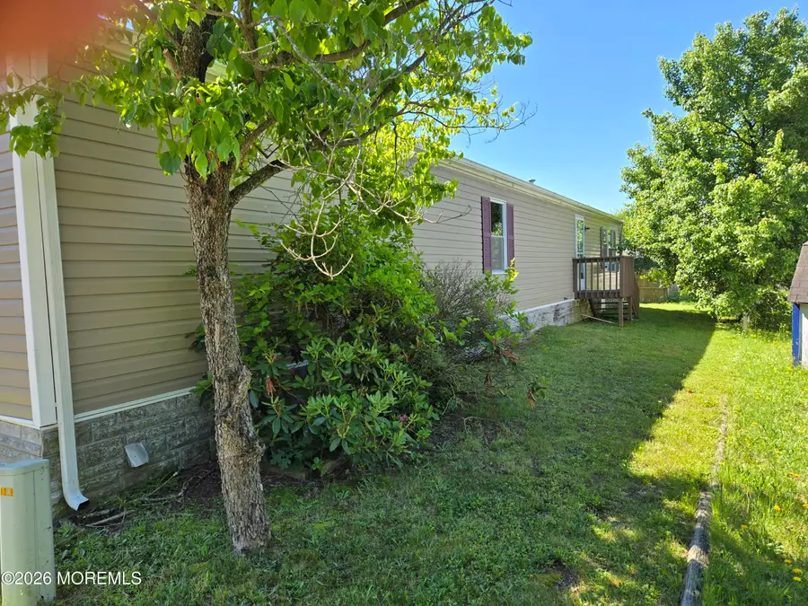 33 Ruffian Way, Howell, NJ 07731 - #3