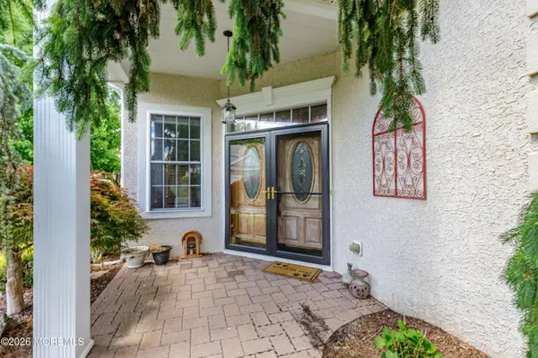 19 Saint Andrews Road, Jackson, NJ 08527