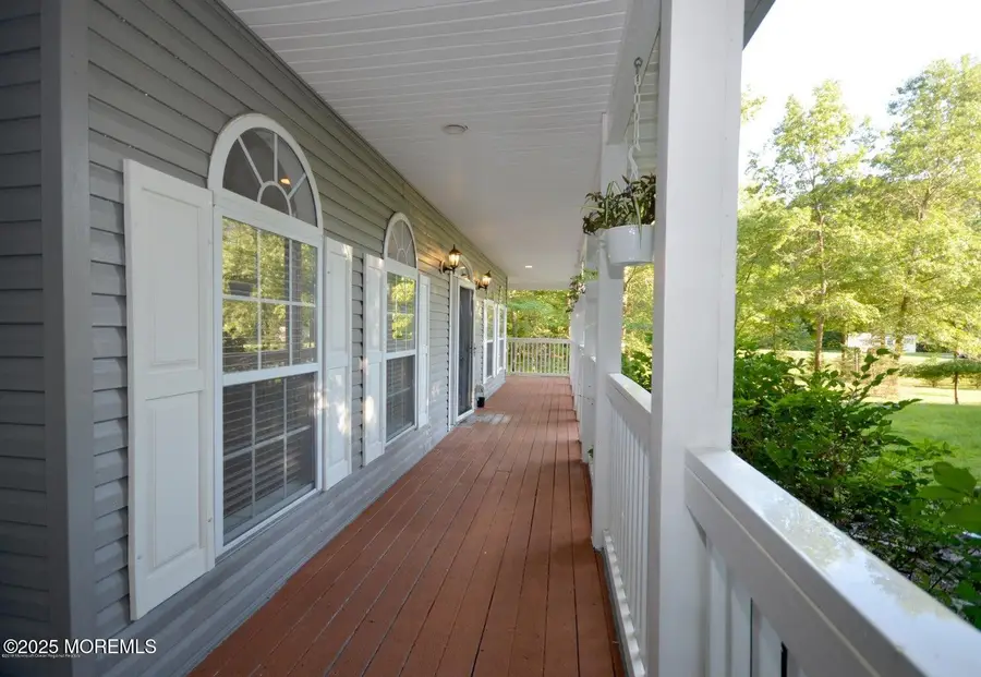 18 Nancy Court, Jackson, NJ 08527 - #2