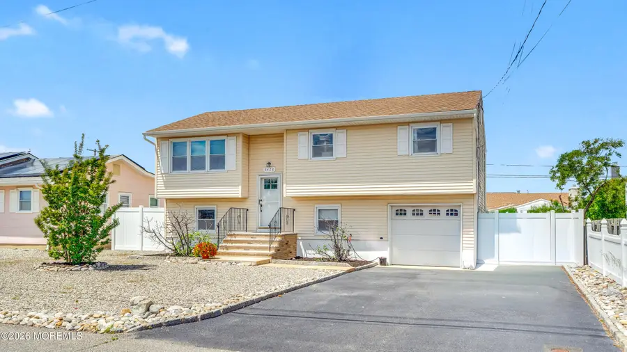 3428 Bergen Avenue, Toms River, NJ 08753 - #3