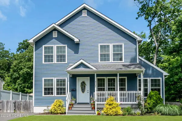 402 Prospect Avenue, Keyport, NJ 07735