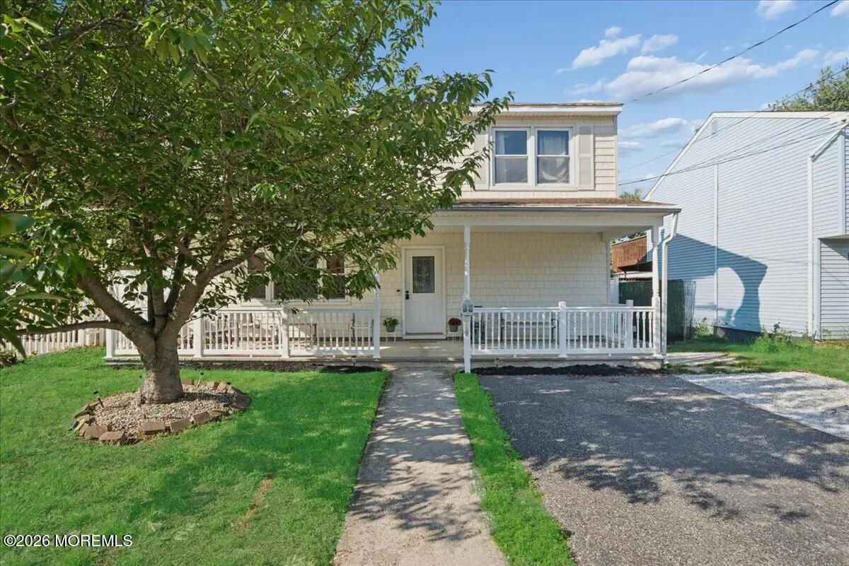 33 Monmouth Avenue, North Middletown, NJ 07748 - #1