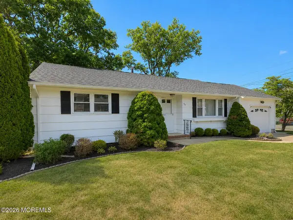 500 Surf Avenue, Beachwood, NJ 08722