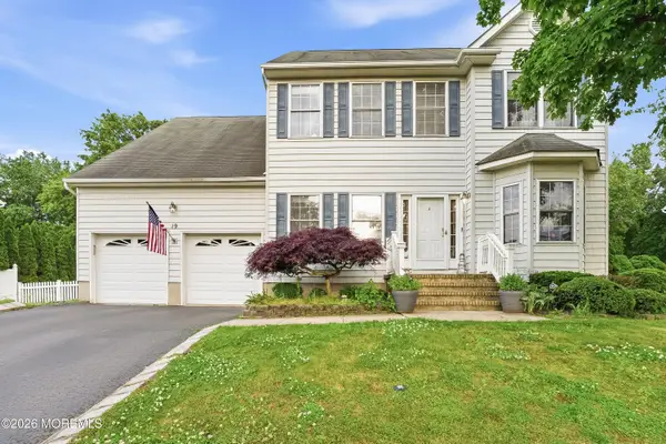 19 Gregory Street, Hazlet, NJ 07730
