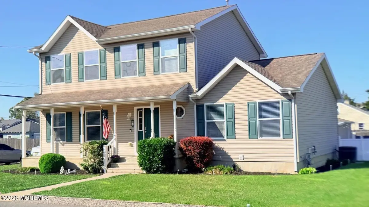 6 Spring Street, Beachwood, NJ 08722 - #1
