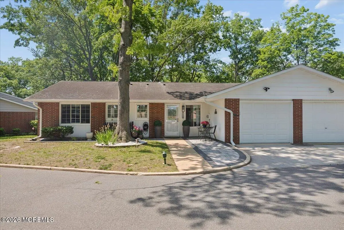 584B Lake Point Drive, Lakewood, NJ 08701 - #1