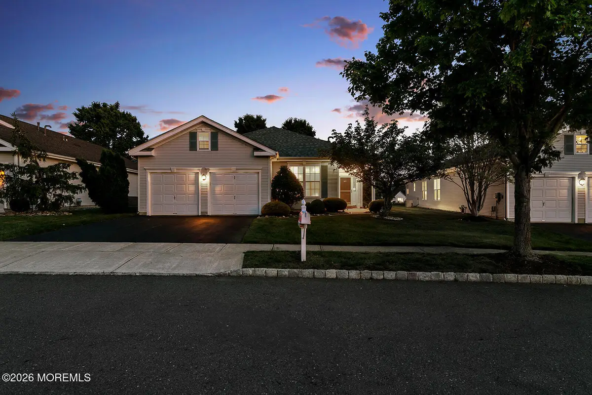 46 Minuteman Circle, Allentown, NJ 08501 - #1