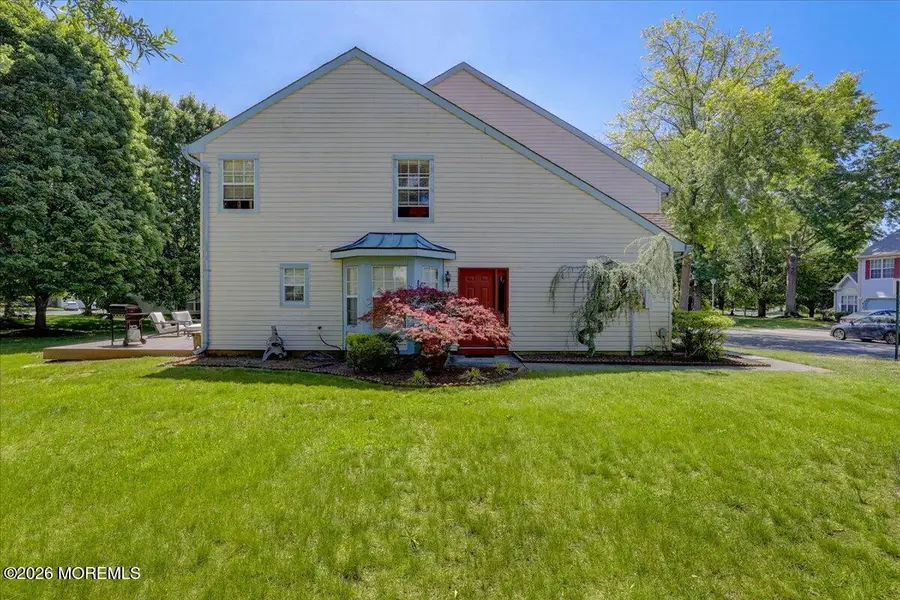427 Dorchester Way, Manalapan, NJ 07726 - #3