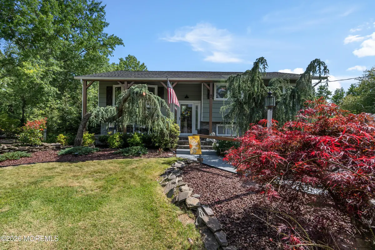 7 Oxford Road, Manalapan, NJ 07726 - #1