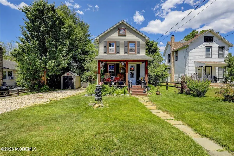 11 Ann Street, Freehold, NJ 07728 - #2