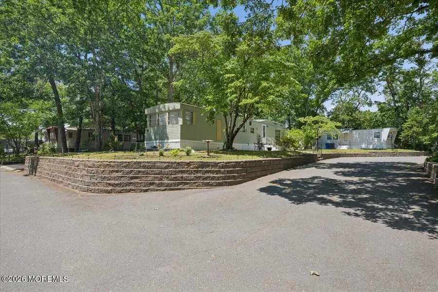 2300 Massachusetts Avenue #15, Toms River, NJ 08755 - #3