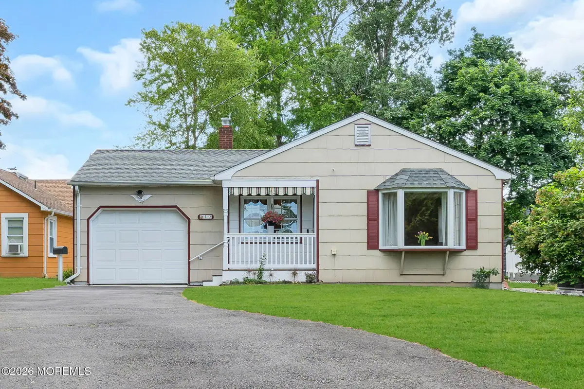 19 Newark Avenue, Manasquan, NJ 08736 - #1