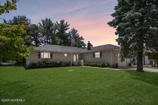 22 Cabrillo Boulevard, Toms River, NJ 08757