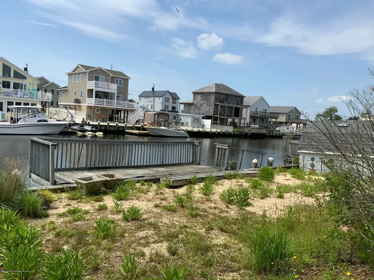 33 Dory Drive, Mystic Island, NJ 08087 - #1
